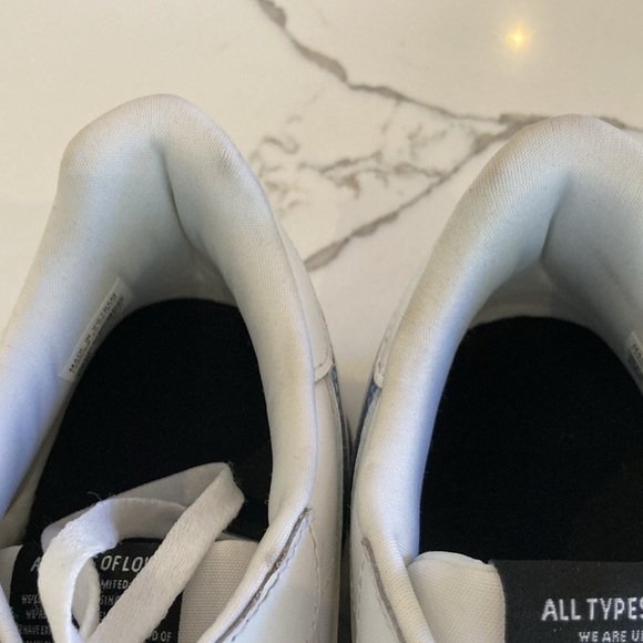 Reebok Classic Pride Low Mens Leather Shoes Size 10 - Picture 5 of 10